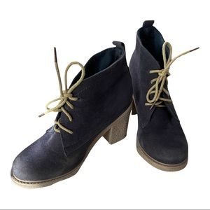 Womens blue shoes with heel size 7